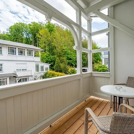 Im Schuh بيت ضيافة Sellin (Rugen)