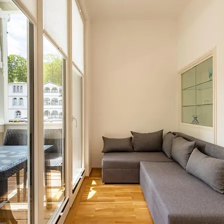 Im Schuh بيت ضيافة