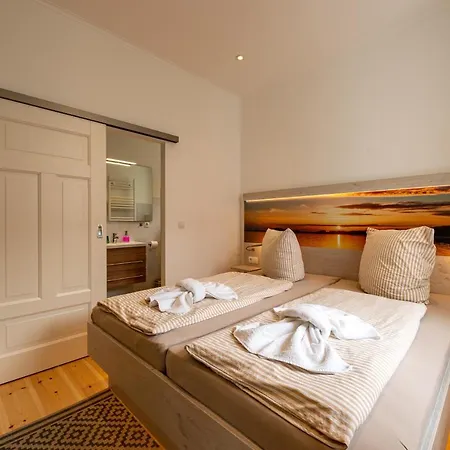 Im Schuh Sellin (Rugen)